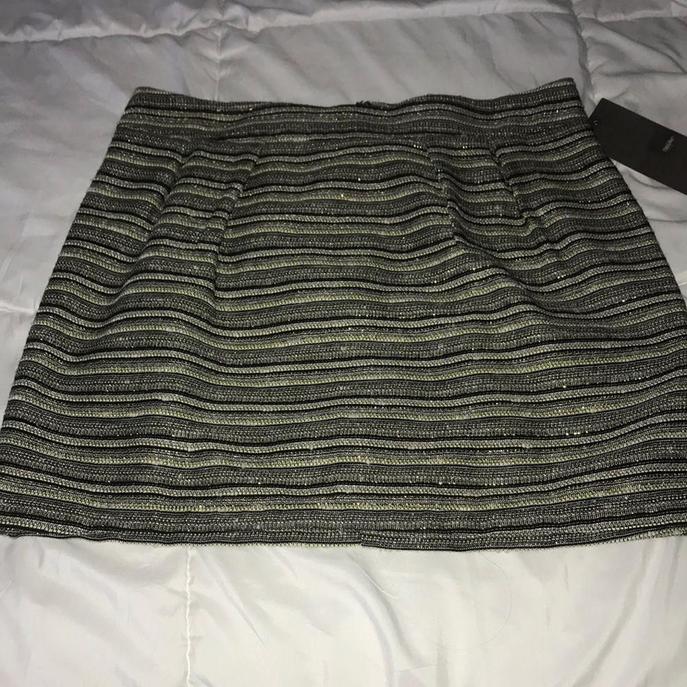 Black/white/green/gold tweed skirt